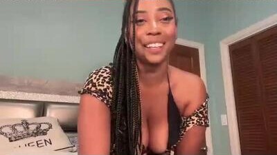 lunchboxgirl public webcam profile photo 10