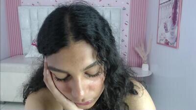 lupita21_s public webcam profile photo 4