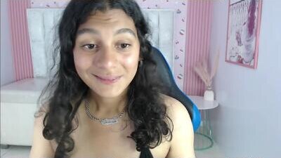 lupita21_s public webcam profile photo 8