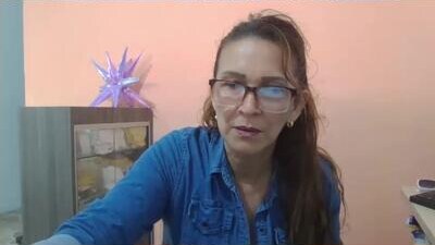 lupitavega_ public webcam profile photo 8