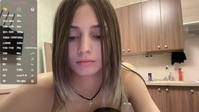 lurlineoline public webcam profile photo 3