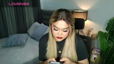 lustful_sasha public webcam profile photo 7