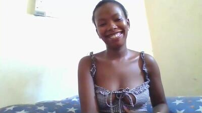 lustrousnerd public webcam profile photo 3