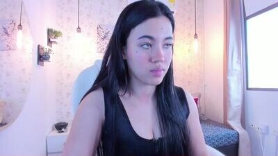 luucylee public webcam profile photo 4