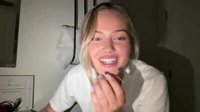 luvaimee public webcam profile photo 8