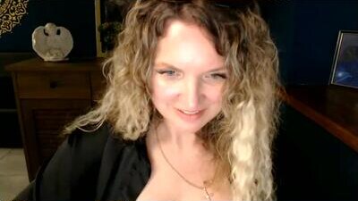 luxdonna public webcam profile photo 7