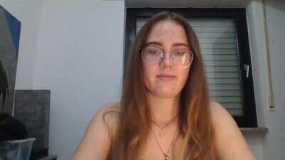luxie_queen public webcam profile photo 10