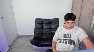 luxrx public webcam profile photo 3