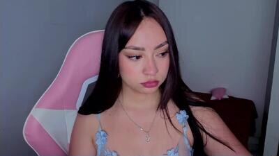 lya_levine public webcam profile photo 3