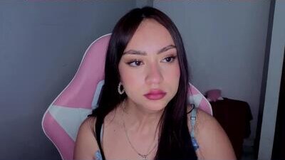 lya_levine public webcam profile photo 5