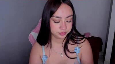 lya_levine public webcam profile photo 10