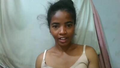 lydie856696 public webcam profile photo 2