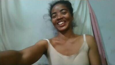 lydie856696 public webcam profile photo 8