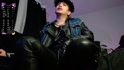 lylebennett_ public webcam profile photo 6