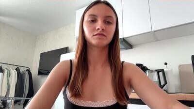 lynellegundelach public webcam profile photo 8