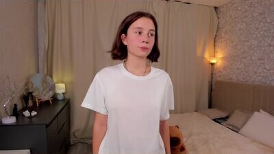 lynetcurington public webcam profile photo 7
