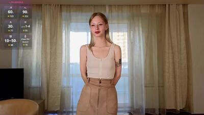lynettedendy public webcam profile photo 3