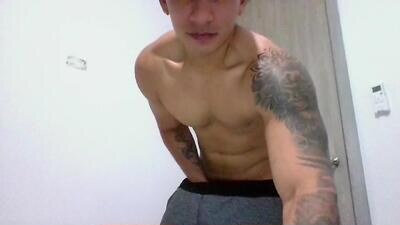 m1chaelx_ public webcam profile photo 4