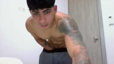 m1chaelx_ public webcam profile photo 7
