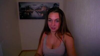 m_vikki public webcam profile photo 5