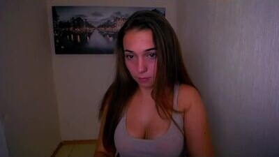 m_vikki public webcam profile photo 8