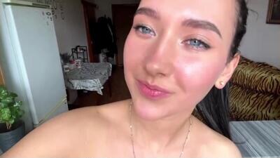 madalyneaks public webcam profile photo 2