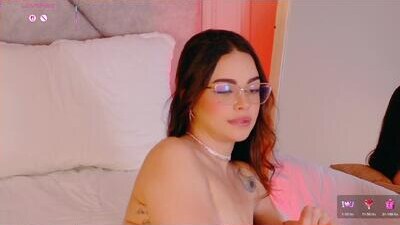 maddisonevanss public webcam profile photo 6