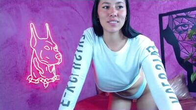 maddy_perez public webcam profile photo 6