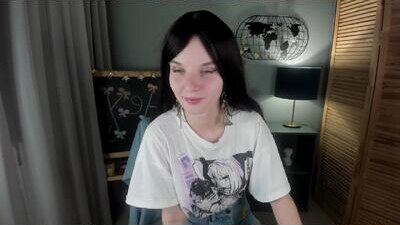 madelaines public webcam profile photo 6