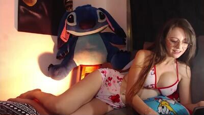madelainnfox2 public webcam profile photo 2