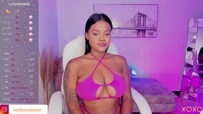 madisson_davon public webcam profile photo 3