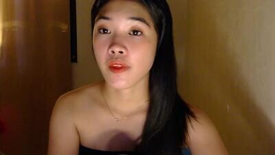 mae_luna public webcam profile photo 4