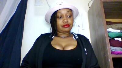 magdalinemus public webcam profile photo 2