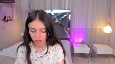 magic_fernanda public webcam profile photo 5
