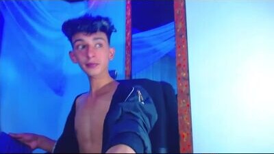 magick_boy public webcam profile photo 8