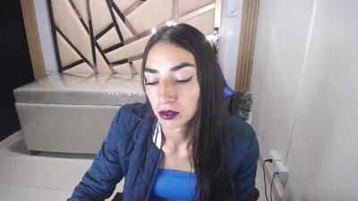 maily_a_ public webcam profile photo 4