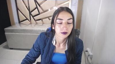 maily_a_ public webcam profile photo 6