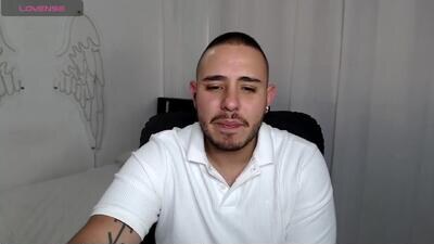 maison_xmed public webcam profile photo 4