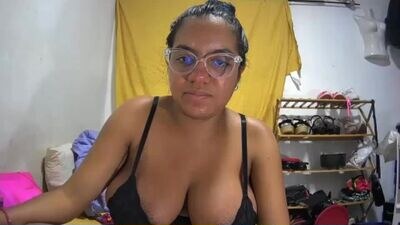 maite2020 public webcam profile photo 4