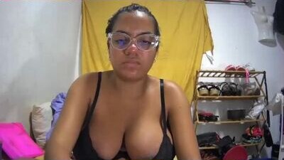 maite2020 public webcam profile photo 5