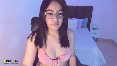 maite_kanes public webcam profile photo 3