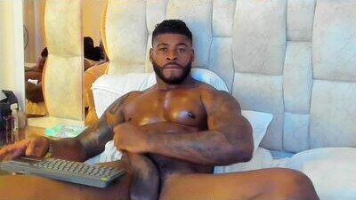 makonneen public webcam profile photo 9
