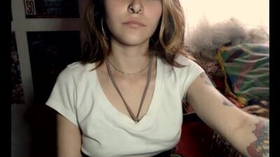 mala_kindle public webcam profile photo 2