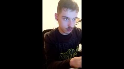 male20y public webcam profile photo 2