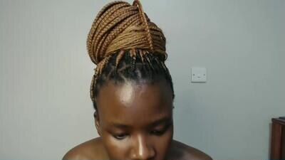 malia_latifa public webcam profile photo 2