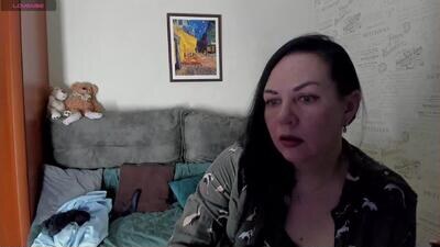 mamakissymissy public webcam profile photo 3