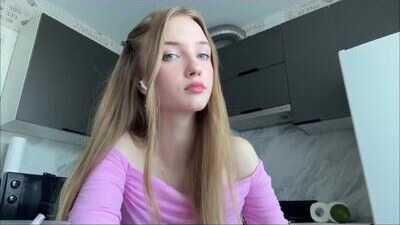 manadikes public webcam profile photo 10