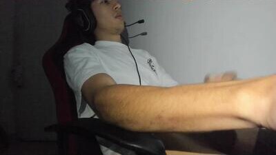 maplozox public webcam profile photo 5