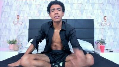 marckthompson public webcam profile photo 6