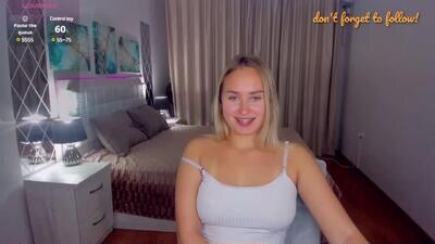 margosugar public webcam profile photo 3